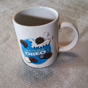 Oreo "How Do You Eat An Oreo?" 10 Oz Mug Novelty Coffee Cup